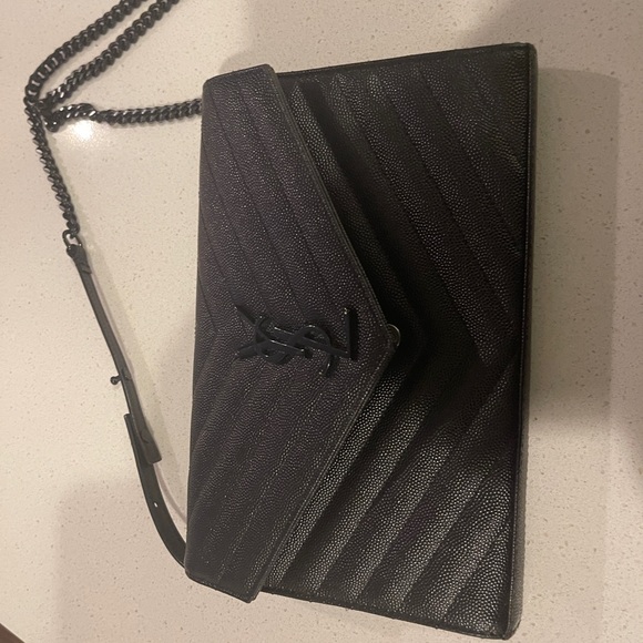 YSL - Picture 2 of 8